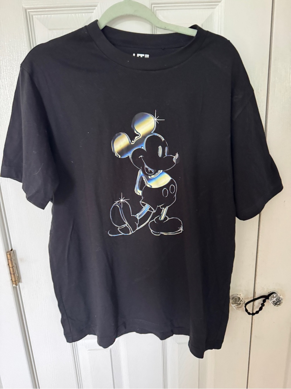 Uniqlo UT Disney Mickey Mouse Graphic T-Shirt Black Holographic Chrome Adult L